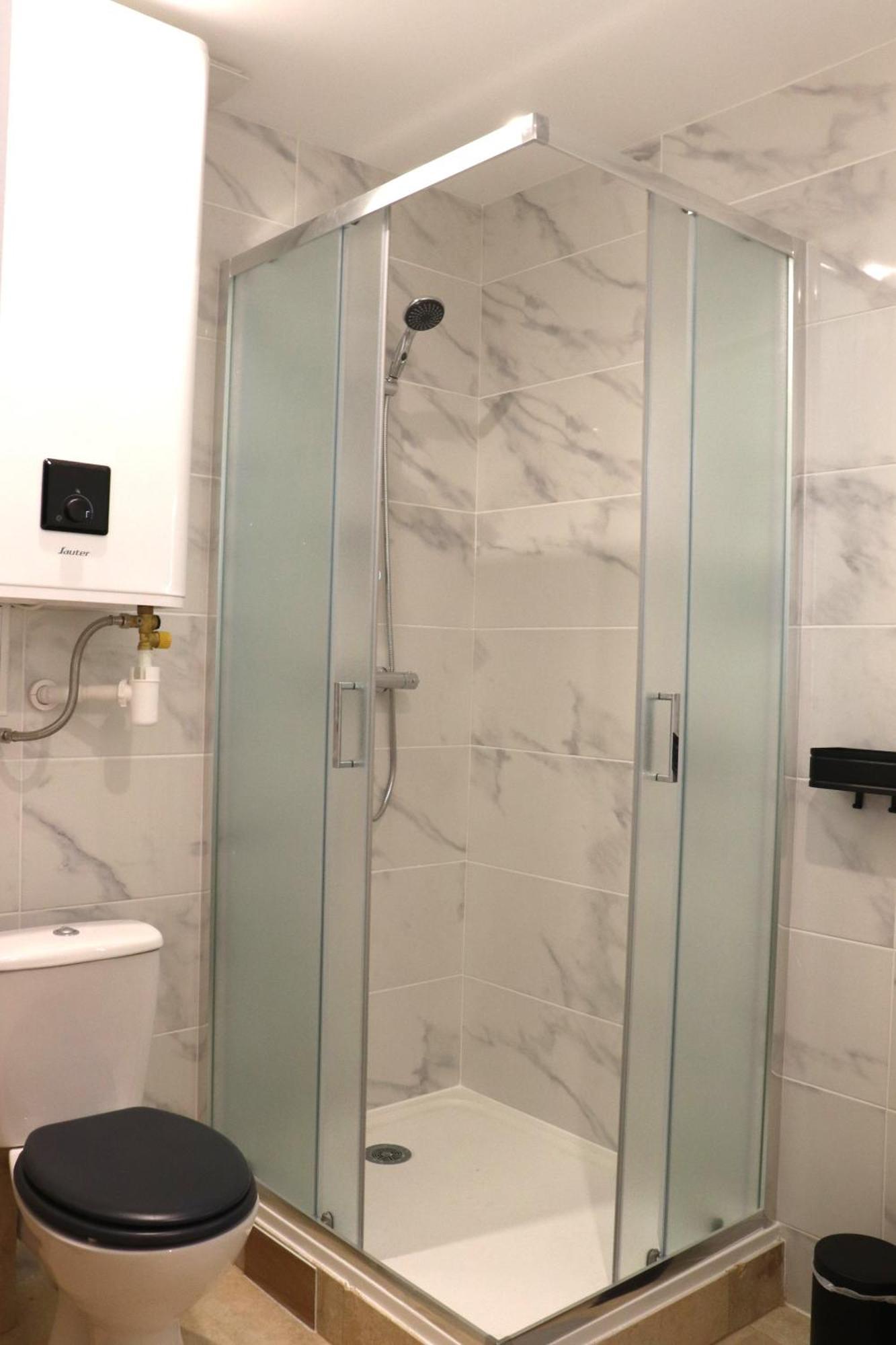 Superbes Appartements Modernes Et Neufs Bagnols-sur-Ceze Exterior photo