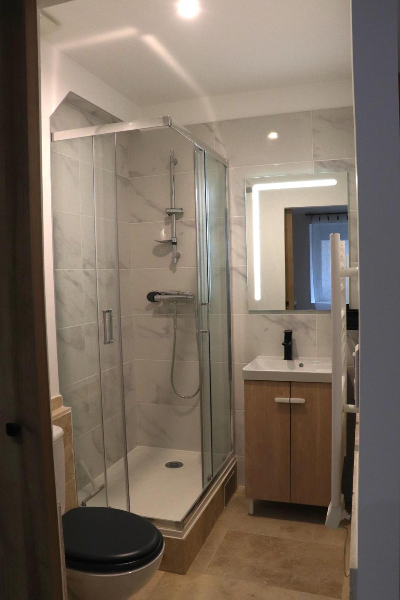 Superbes Appartements Modernes Et Neufs Bagnols-sur-Ceze Exterior photo